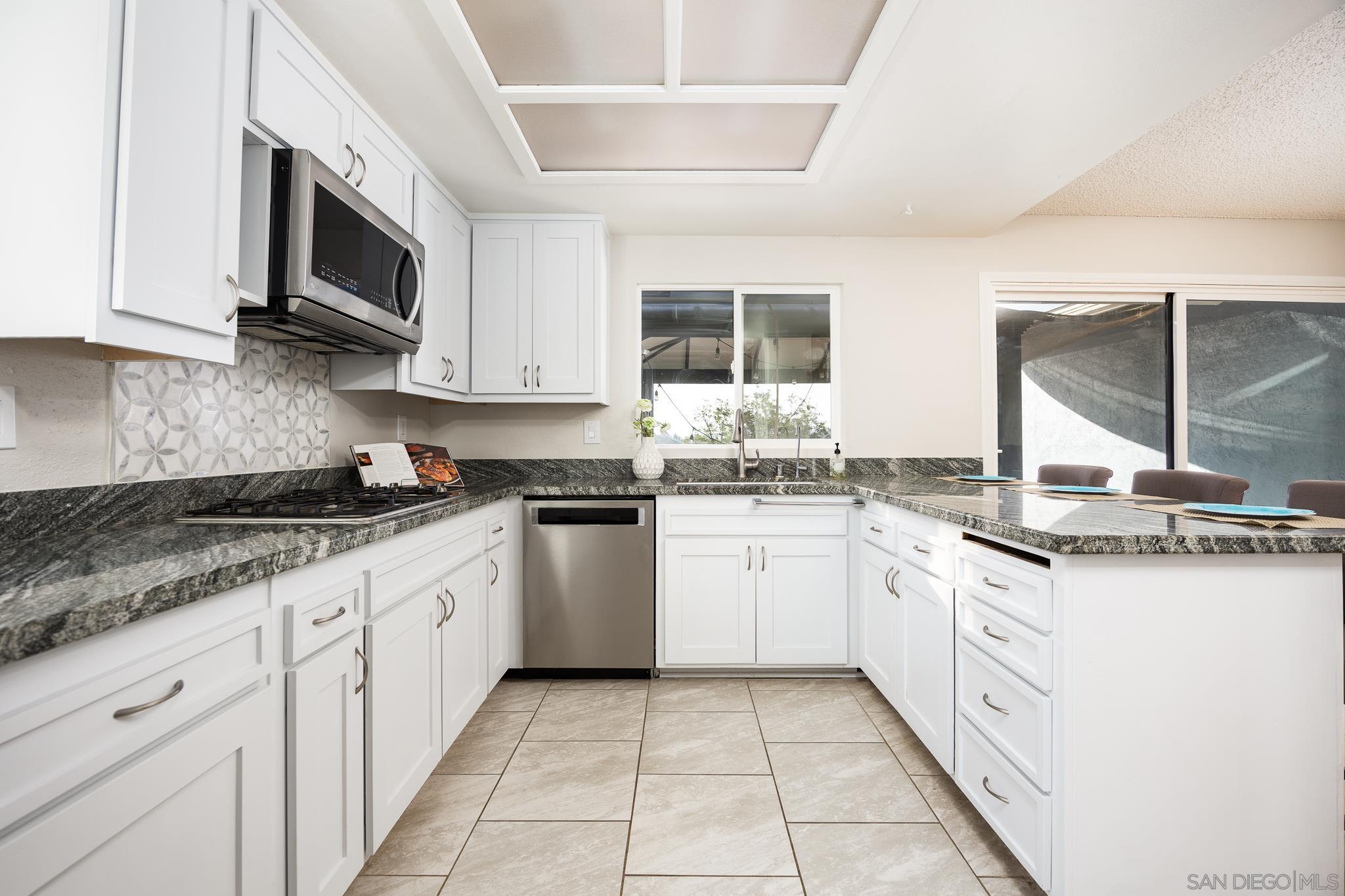 3257 Cristobal Way Spring Valley, CA 91977 - Photo 11 of 39 Gallery Image 11