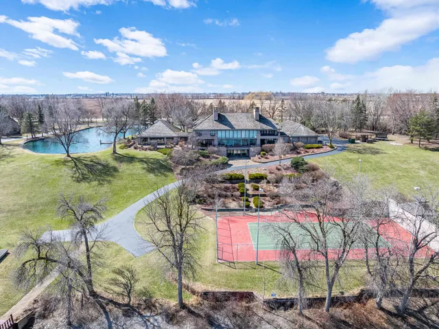 $2,500,000 | 3687 Lost Dauphin Road, De Pere, WI 54115