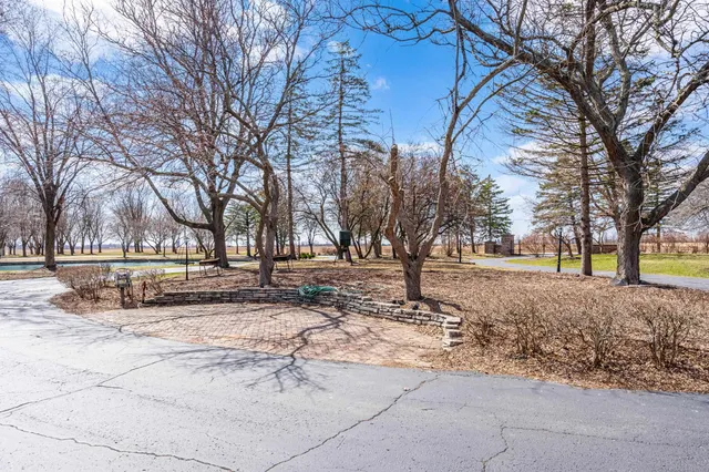 $2,500,000 | 3687 Lost Dauphin Road, De Pere, WI 54115