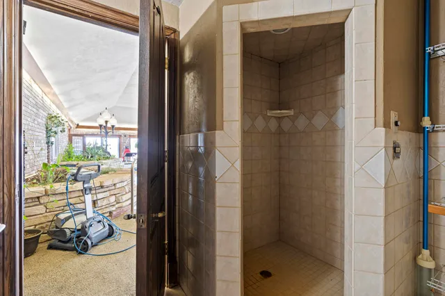 $2,500,000 | 3687 Lost Dauphin Road, De Pere, WI 54115