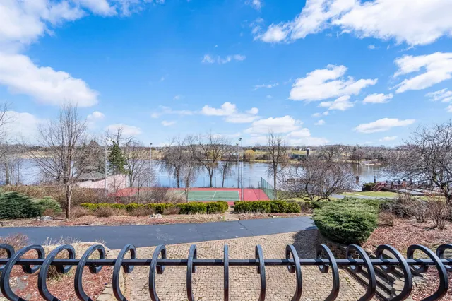 $2,500,000 | 3687 Lost Dauphin Road, De Pere, WI 54115