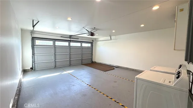 a view of a garage