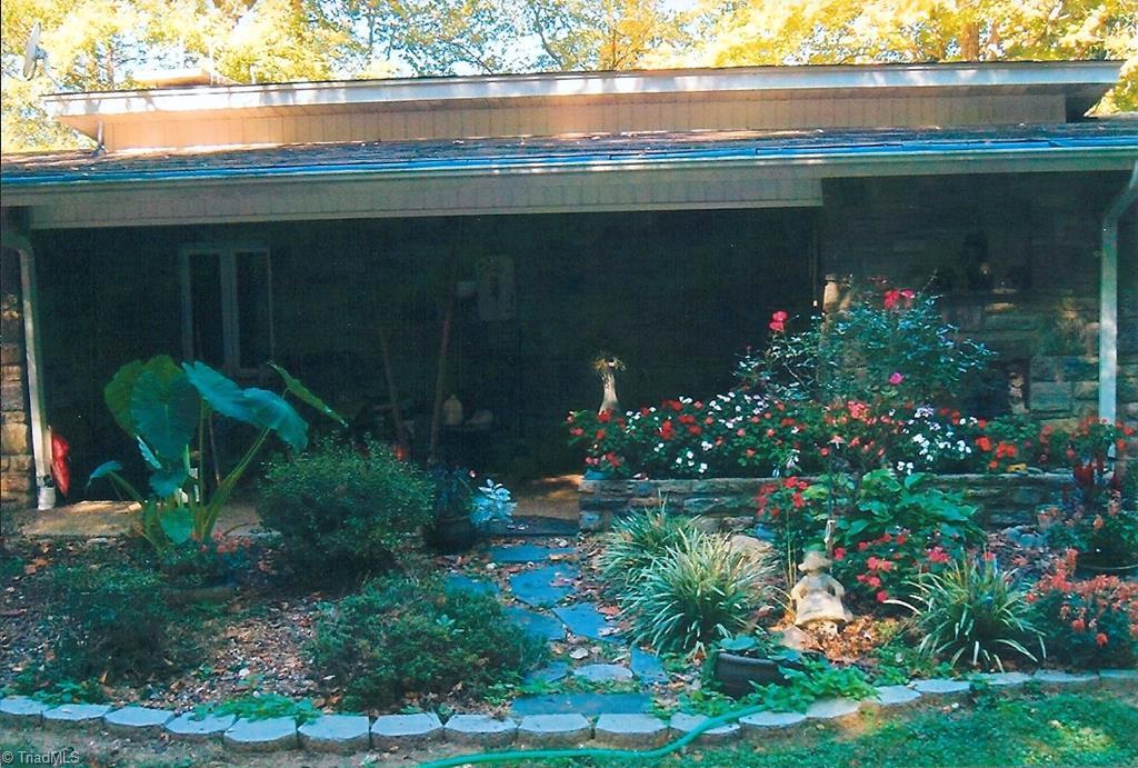 5085 Mt Zion Road Ferguson, NC 28624 - Photo 7 of 44 Gallery Image 7