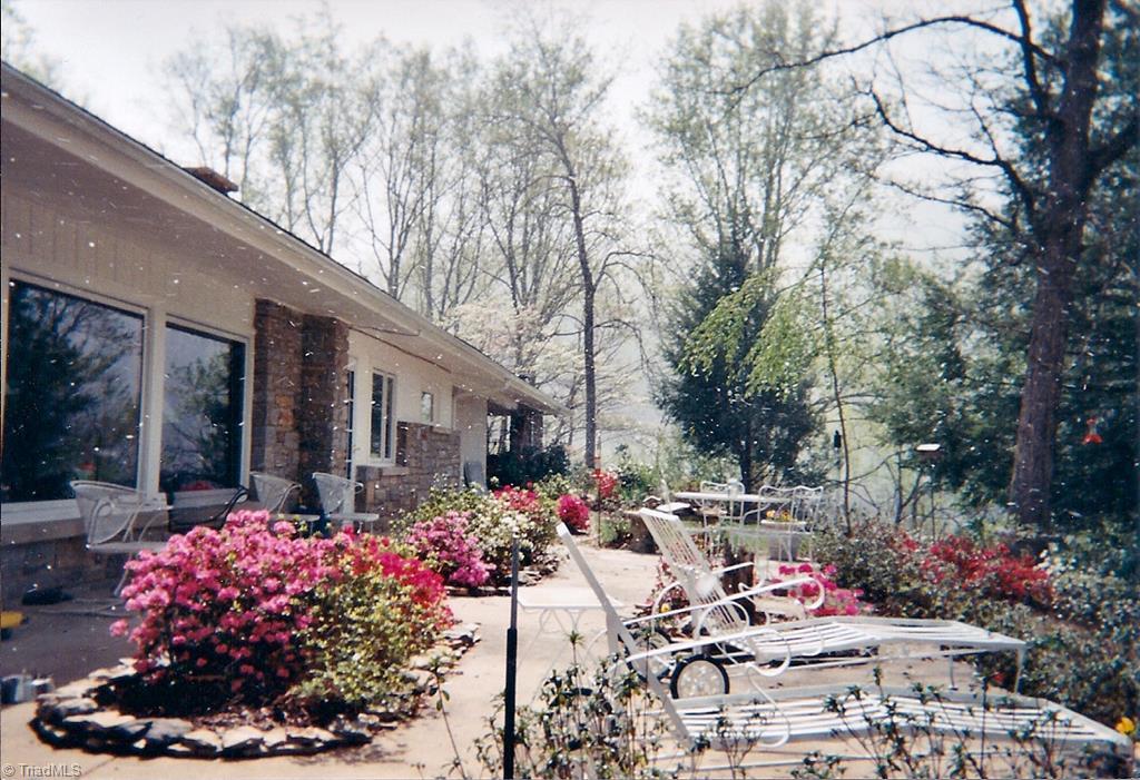 5085 Mt Zion Road Ferguson, NC 28624 - Photo 10 of 44 Gallery Image 10