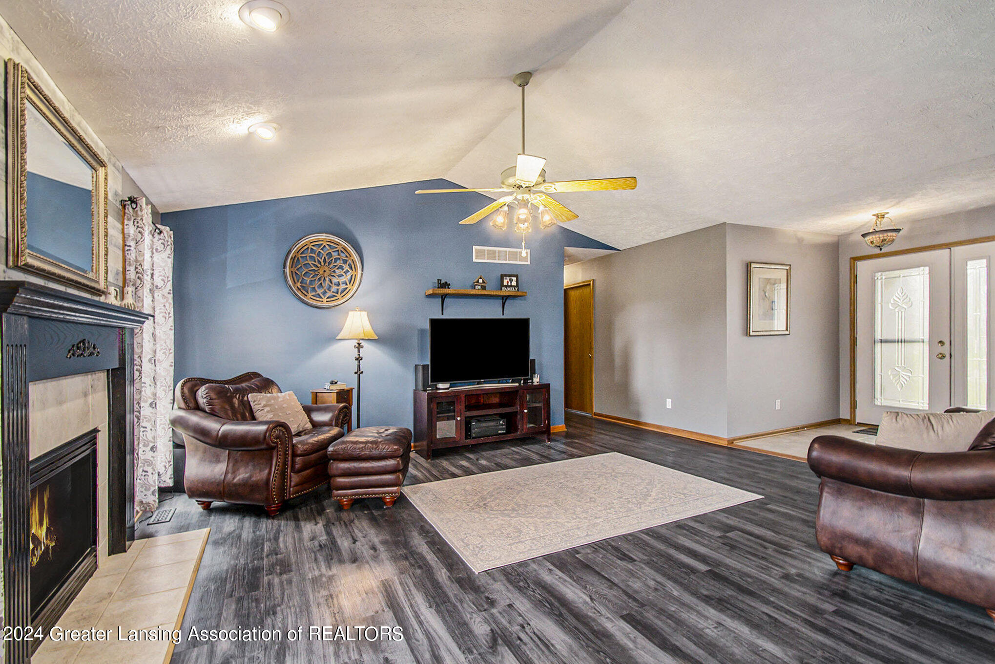 1101 Hawks Ridge Grand Ledge, MI 48837 - Photo 7 of 40 008_ndp2387