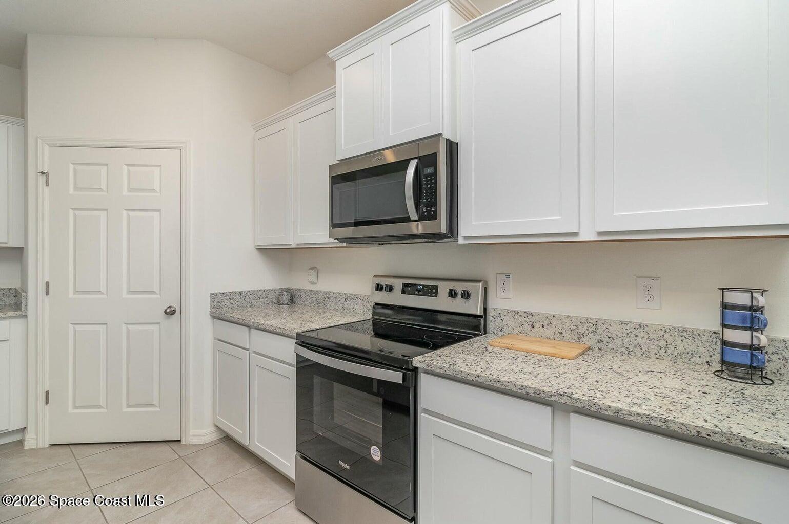 1883 Farmhouse Road Southeast Palm Bay, FL 32909 - Photo 4 of 17 20250212165754079178000000-o