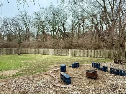 $389,900 | 7745 West 154th Terrace, Overland Park, KS 66223