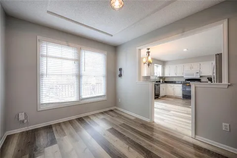 $389,900 | 7745 West 154th Terrace, Overland Park, KS 66223