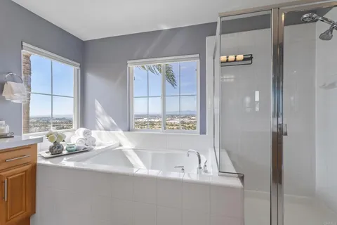 $2,049,000 | 2152 Rocky Point Way, San Marcos, CA 92078