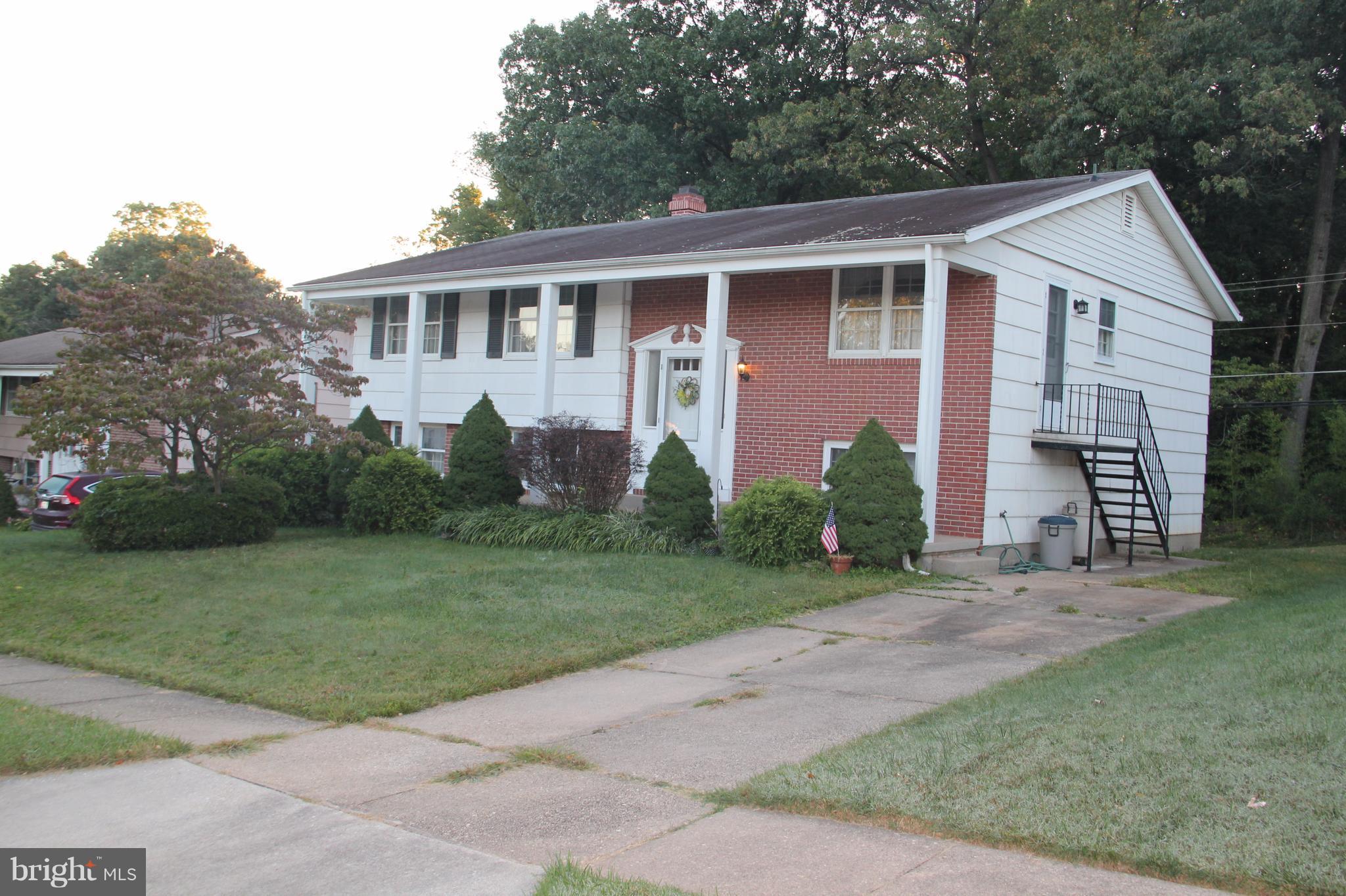 6721 Fordcrest Road Baltimore, MD 21237 - Photo 2 of 16 Exterior (Front)