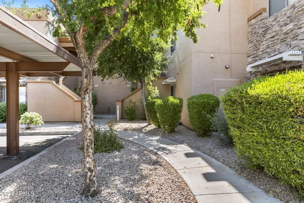 $4,000 | 16801 North 94th Street, Unit 2015, Scottsdale, AZ 85260