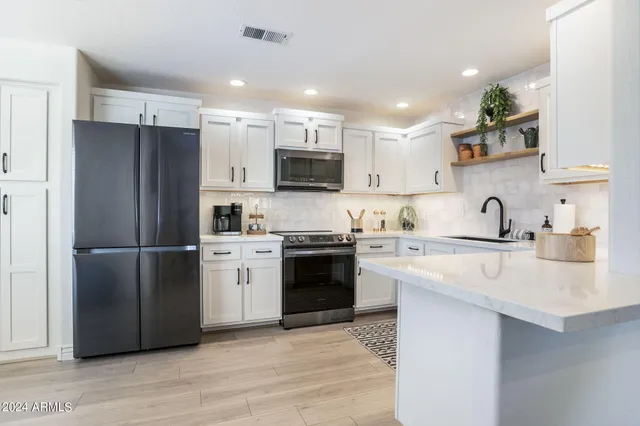 $4,000 | 16801 North 94th Street, Unit 2015, Scottsdale, AZ 85260