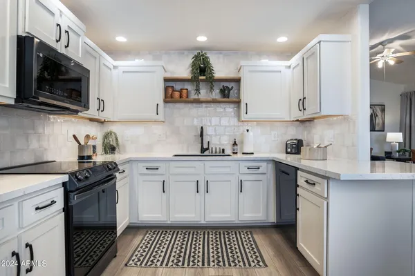 $4,000 | 16801 North 94th Street, Unit 2015, Scottsdale, AZ 85260