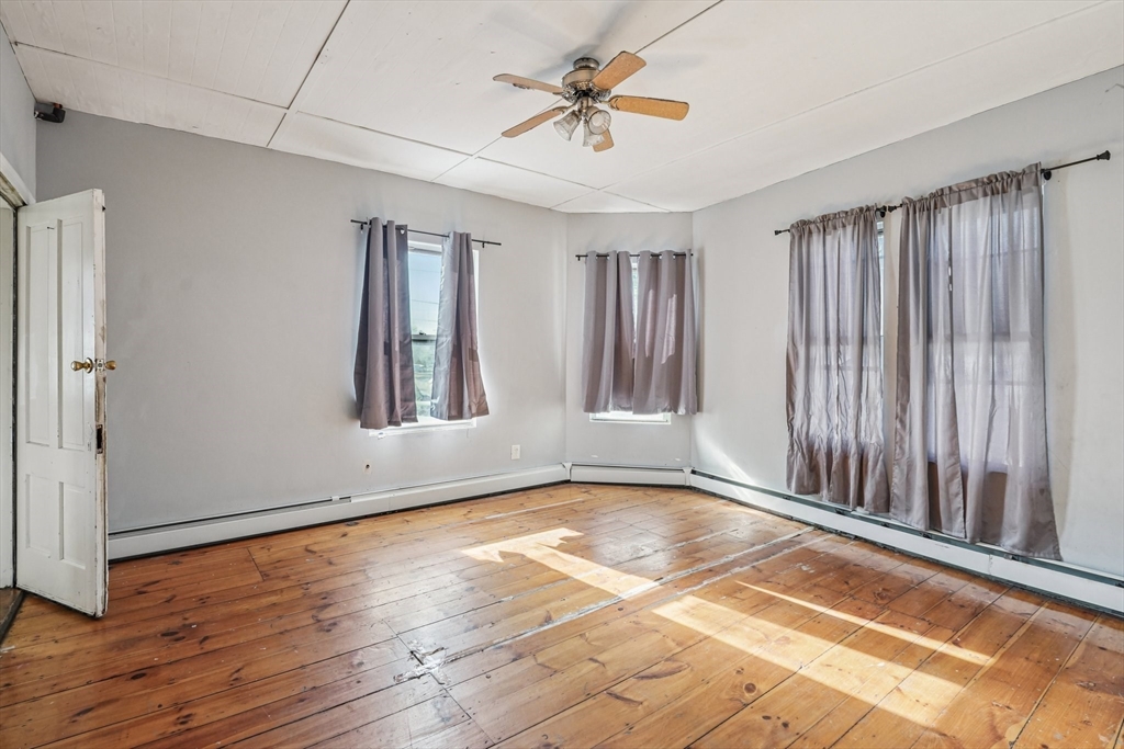 355 Main Street Clinton, MA 01510 - Photo 16 of 37