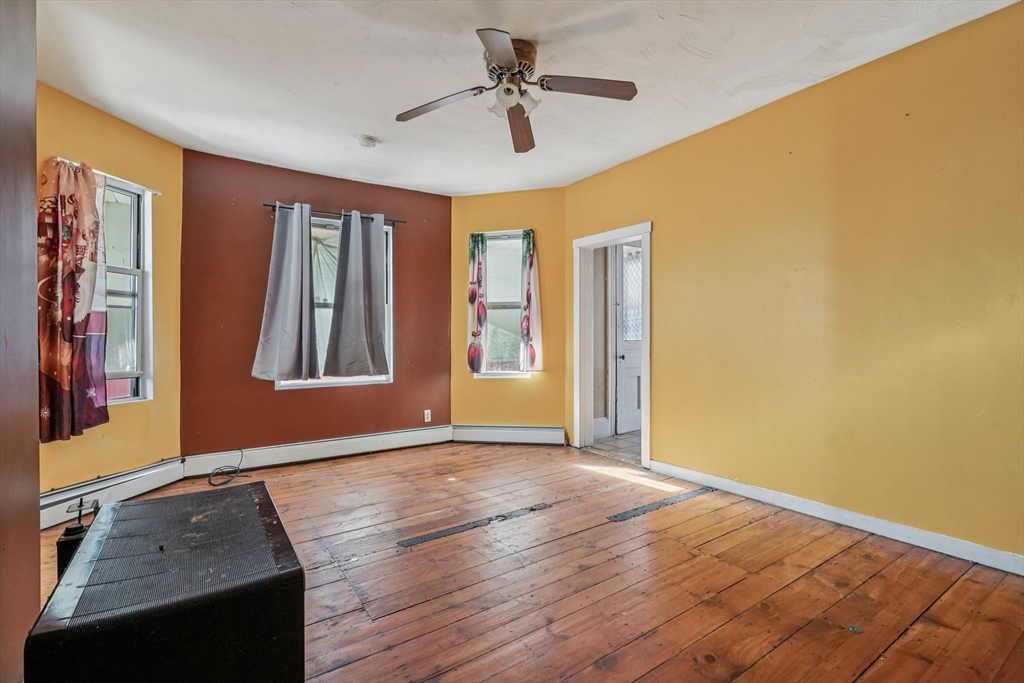 355 Main Street Clinton, MA 01510 - Photo 19 of 37