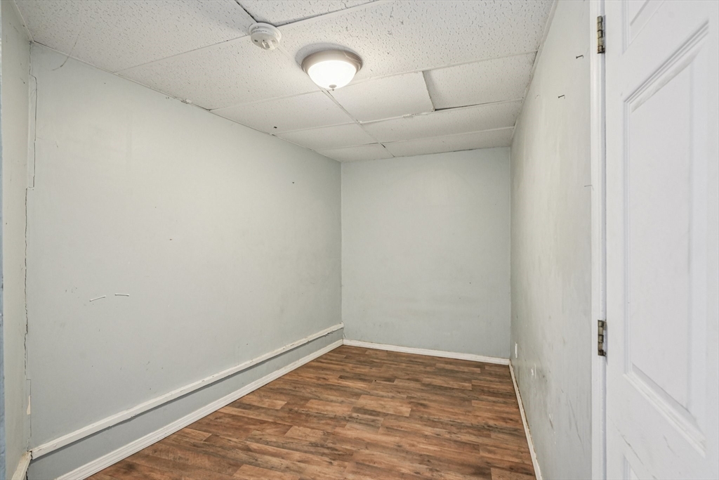 355 Main Street Clinton, MA 01510 - Photo 23 of 37