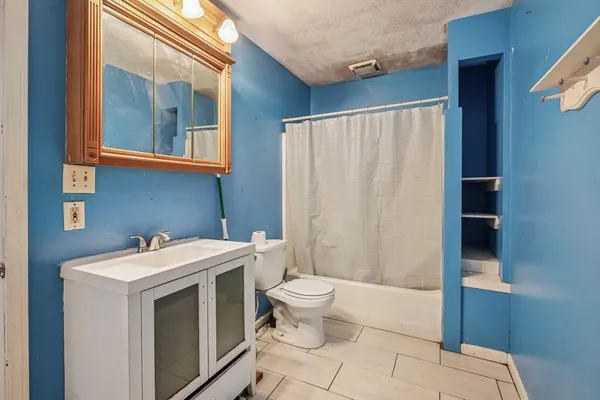 $669,900 | 355 Main Street, Clinton, MA 01510