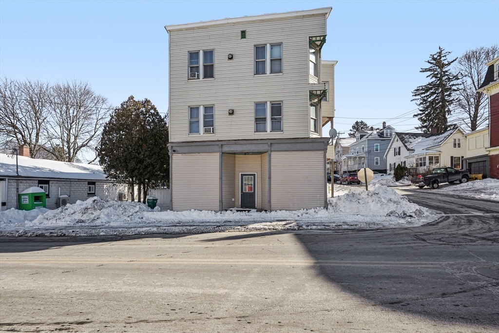 355 Main Street Clinton, MA 01510 - Photo 33 of 37