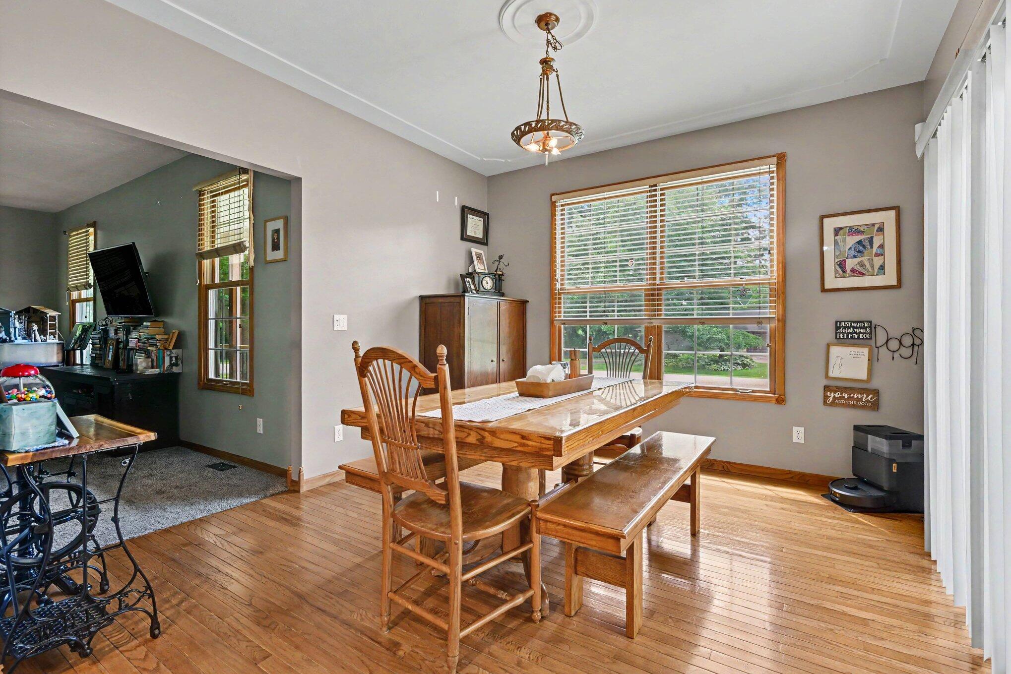 15757 Oakshore Drive Three Rivers, MI 49093 - Photo 6 of 26 006_file_8622
