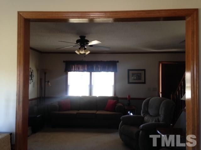 1386 Warren Road Dunn, NC 28334 - Photo 8 of 23 Gallery Image 8