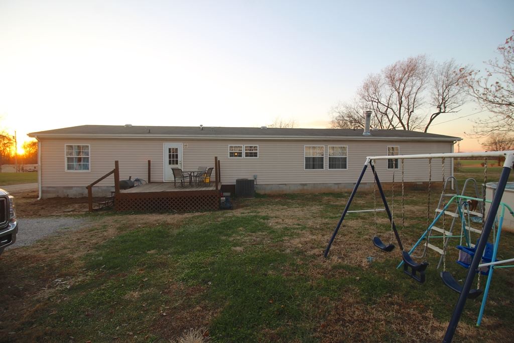 2350 Riggins Road Adairville, KY 42202 - Photo 17 of 20 Gallery Image 17