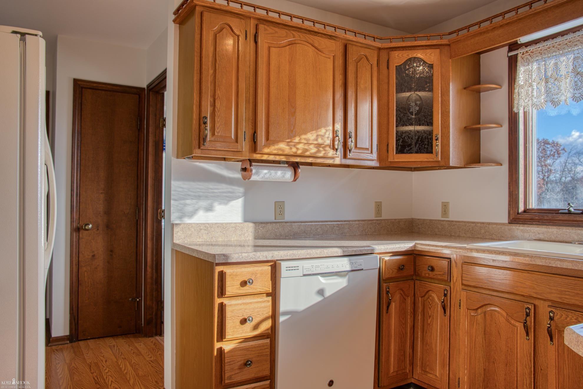 3247 Krouse Road Owosso, MI 48867 - Photo 4 of 32 50129220-dc85b16c-9d2c-4d2c-8684-02976cb1141d.JPG