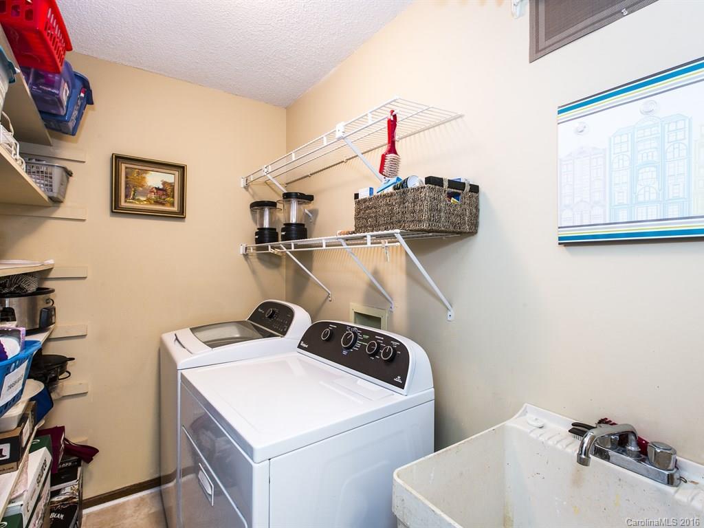 1547 Brook Drive Fort Mill, SC 29708 - Photo 17 of 21 Gallery Image 17