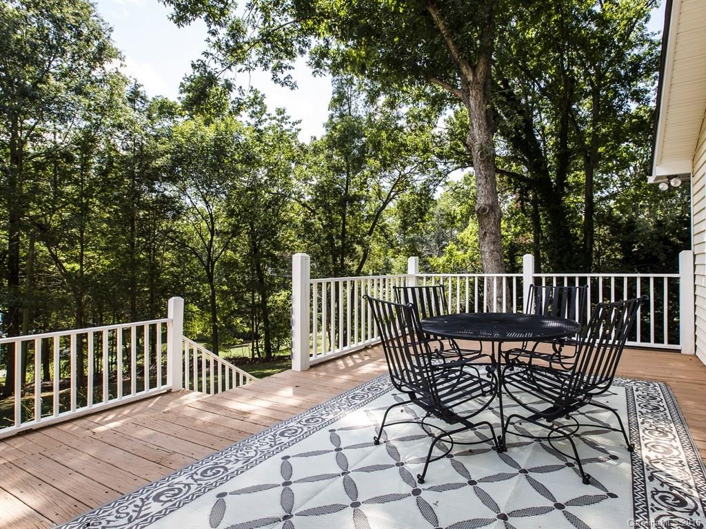 1547 Brook Drive Fort Mill, SC 29708 - Photo 18 of 21 Gallery Image 18
