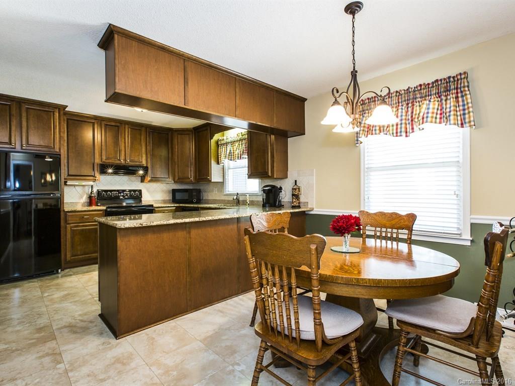 1547 Brook Drive Fort Mill, SC 29708 - Photo 7 of 21 Gallery Image 7