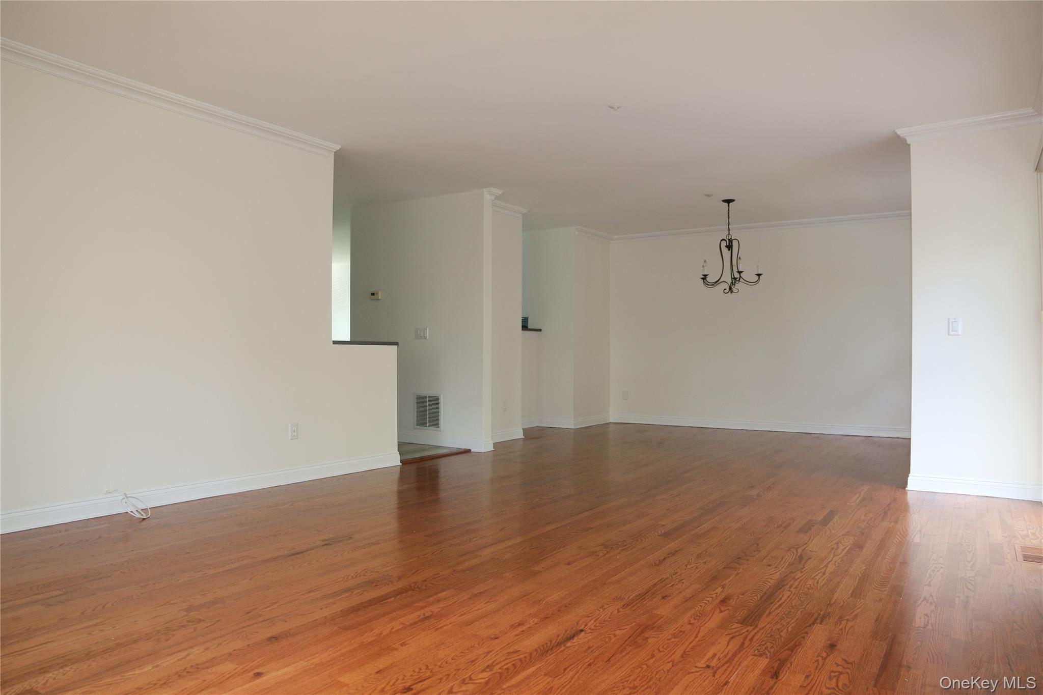 140 Winding Ridge Road, Unit 140 White Plains, NY 10603 - Photo 7 of 27 Gallery Image 7