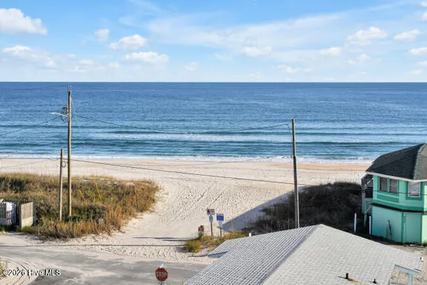 $1,575,000 | 3200 Gray Street, North Topsail Beach, NC 28460