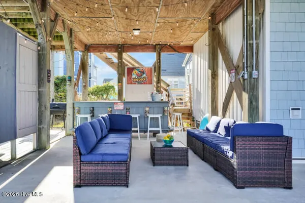 $1,575,000 | 3200 Gray Street, North Topsail Beach, NC 28460