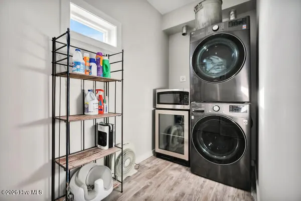 $1,575,000 | 3200 Gray Street, North Topsail Beach, NC 28460