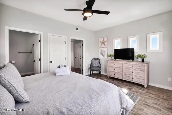 $1,575,000 | 3200 Gray Street, North Topsail Beach, NC 28460