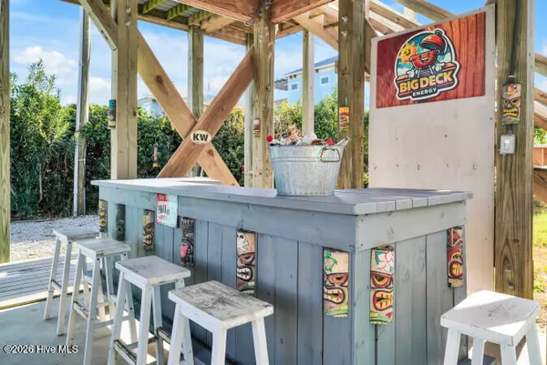 $1,575,000 | 3200 Gray Street, North Topsail Beach, NC 28460