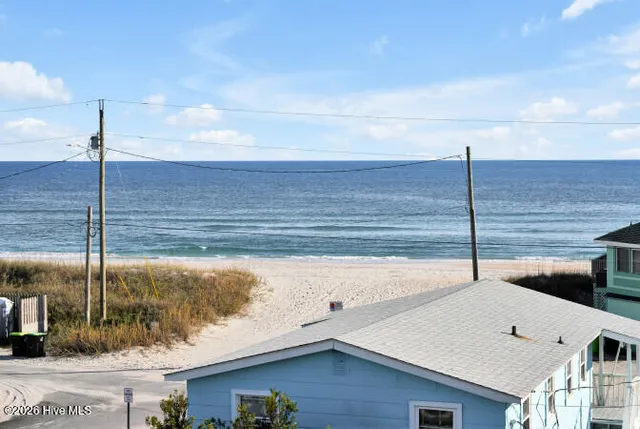 $1,575,000 | 3200 Gray Street, North Topsail Beach, NC 28460