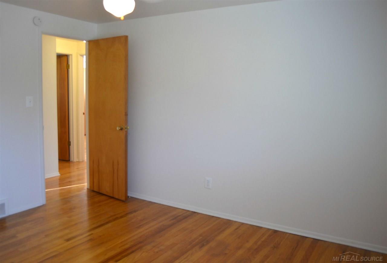 3619 Common Road Warren, MI 48092 - Photo 19 of 25