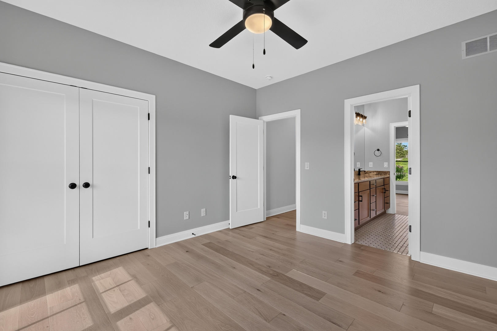 5077 Oak Rdg Court Bettendorf, IA 52722 - Photo 41 of 59
