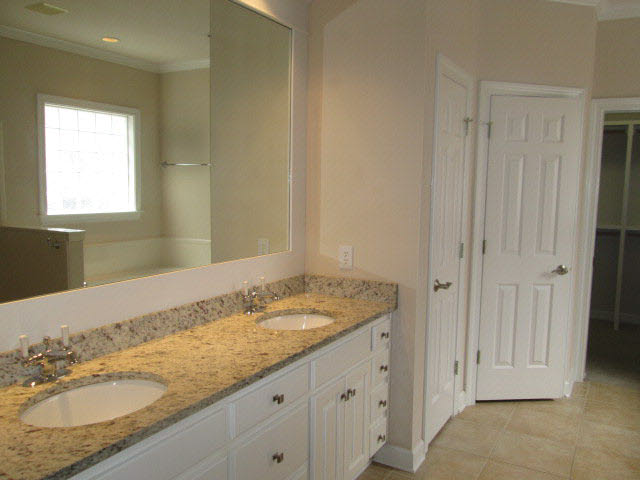 107 Chestnut Ridge Fairhope, AL 36532 - Photo 14 of 25 Master Vanity