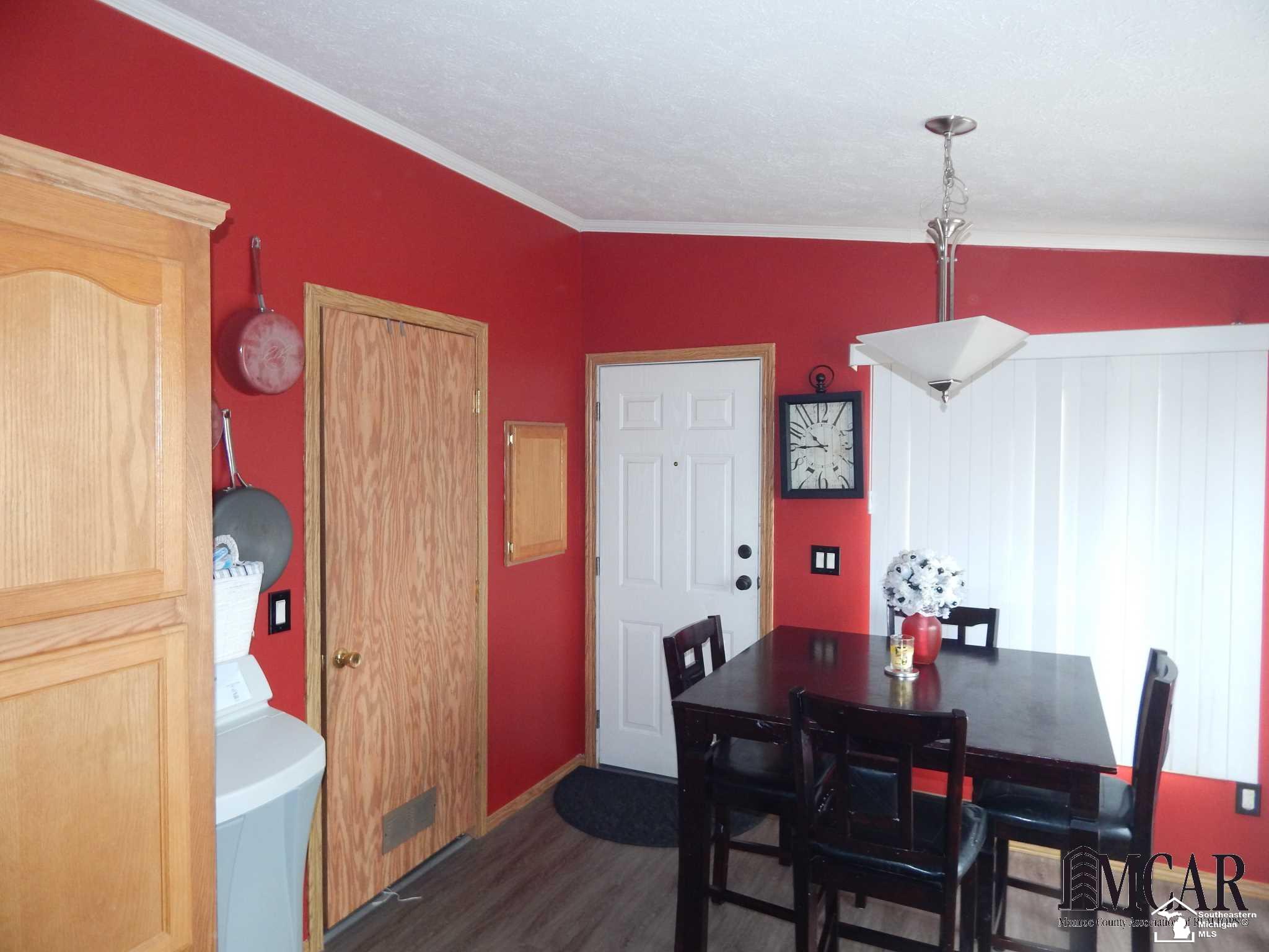 8860 West Albain Road Ida, MI 48140 - Photo 9 of 14 Eat-In Kitchen
