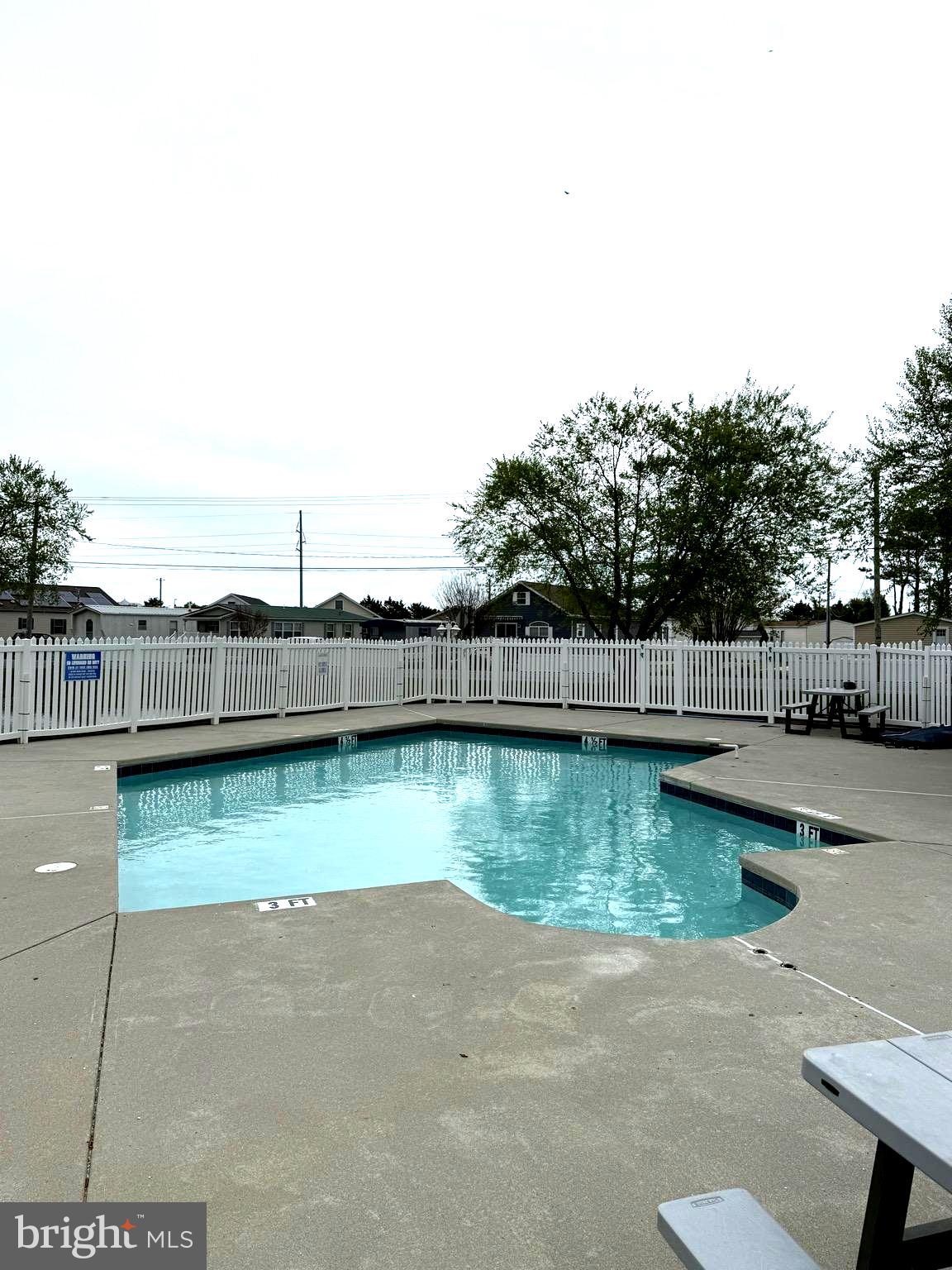 9823 Golf Course Road, Unit 20 Ocean City, MD 21842 - Photo 13 of 61 Community pool
