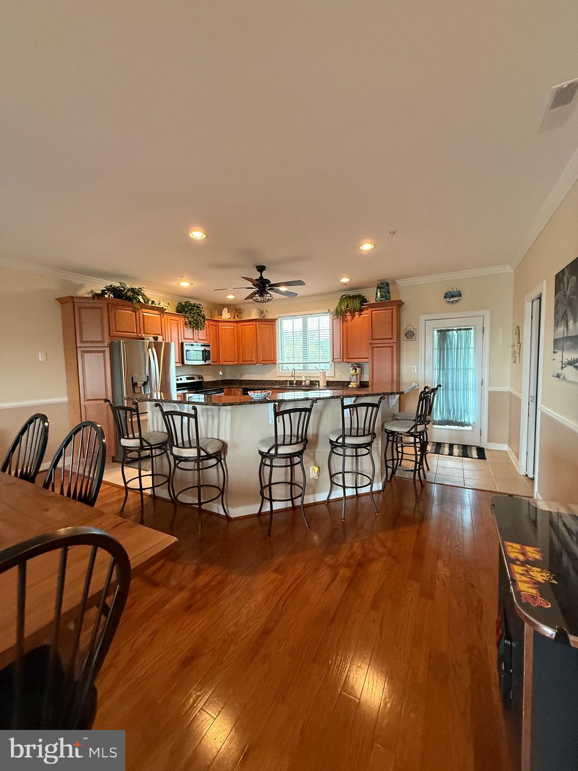 9823 Golf Course Road, Unit 20 Ocean City, MD 21842 - Photo 36 of 61 Breakfast Bar