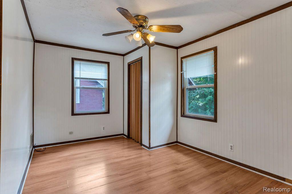 2305 Flushing Road Flint, MI 48504 - Photo 18 of 32