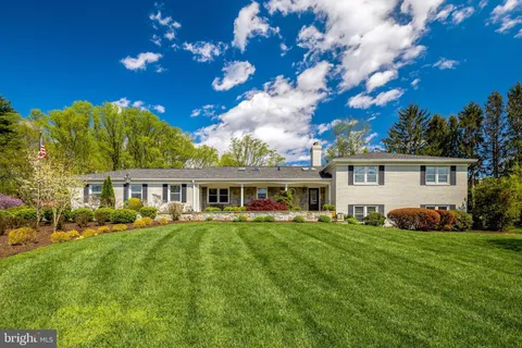 $1,650,000 | 2114 Galloping Way, Vienna, VA 22181