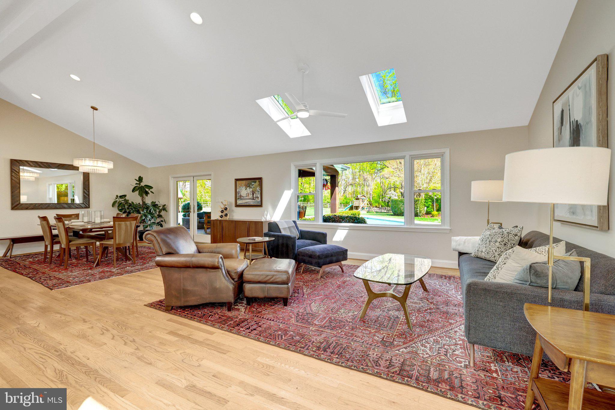2114 Galloping Way Vienna, VA 22181 - Photo 13 of 89 Living Room