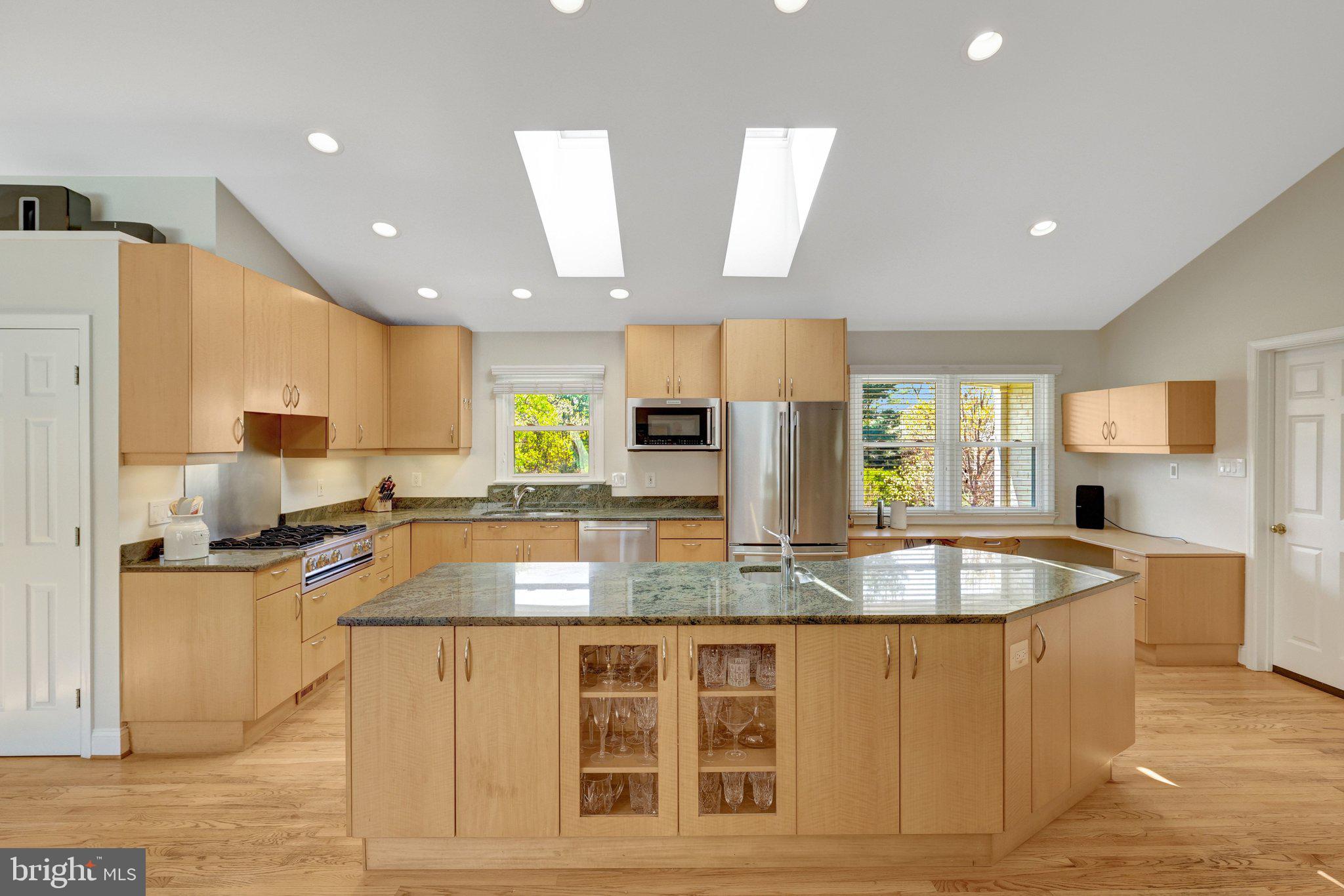 2114 Galloping Way Vienna, VA 22181 - Photo 18 of 89 Skylights that OPEN!