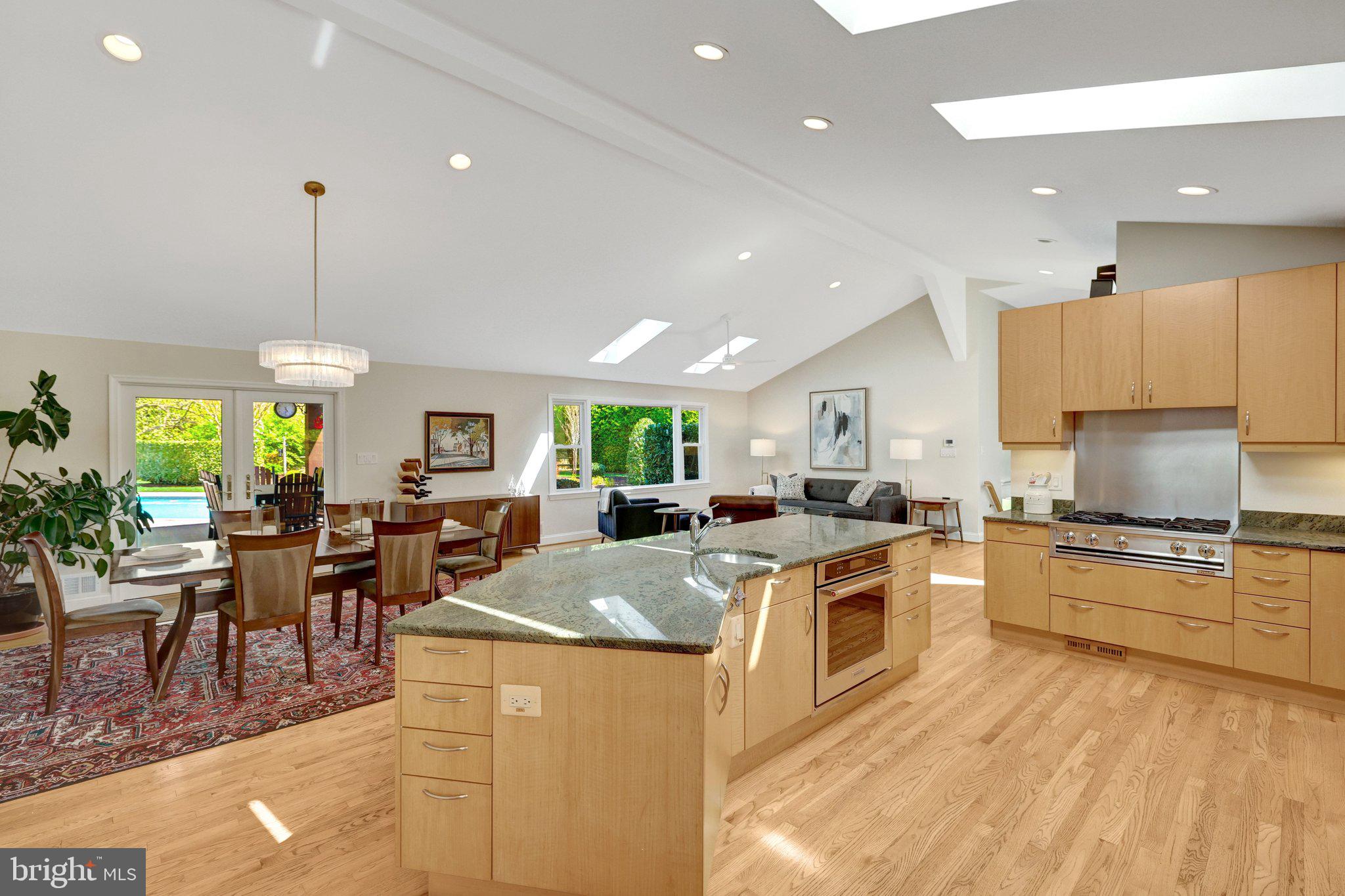 2114 Galloping Way Vienna, VA 22181 - Photo 23 of 89