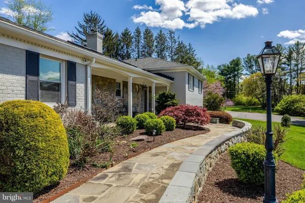 $1,650,000 | 2114 Galloping Way, Vienna, VA 22181