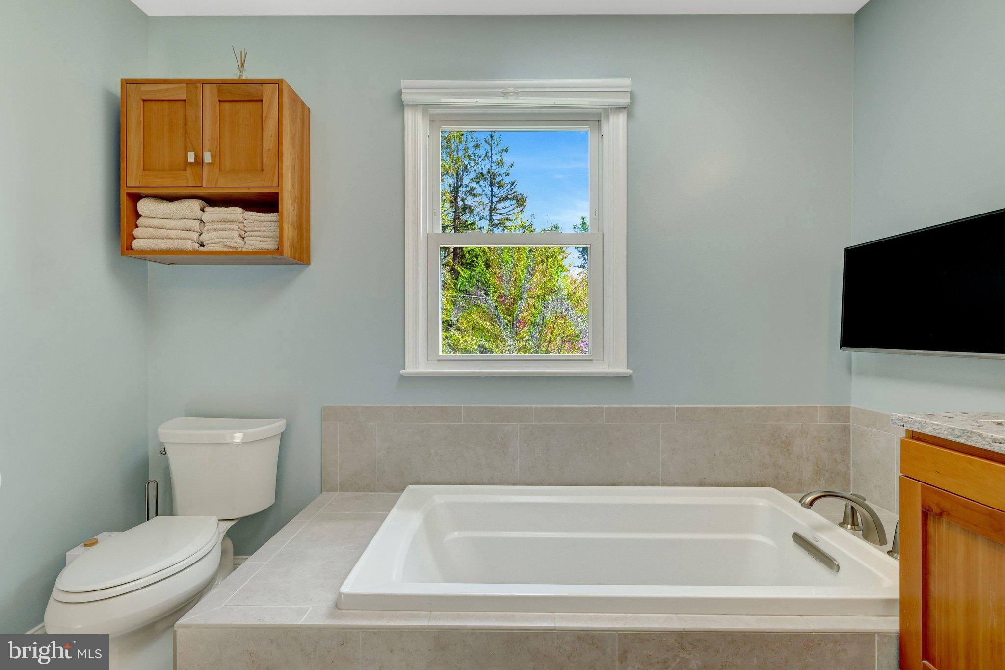 2114 Galloping Way Vienna, VA 22181 - Photo 34 of 89