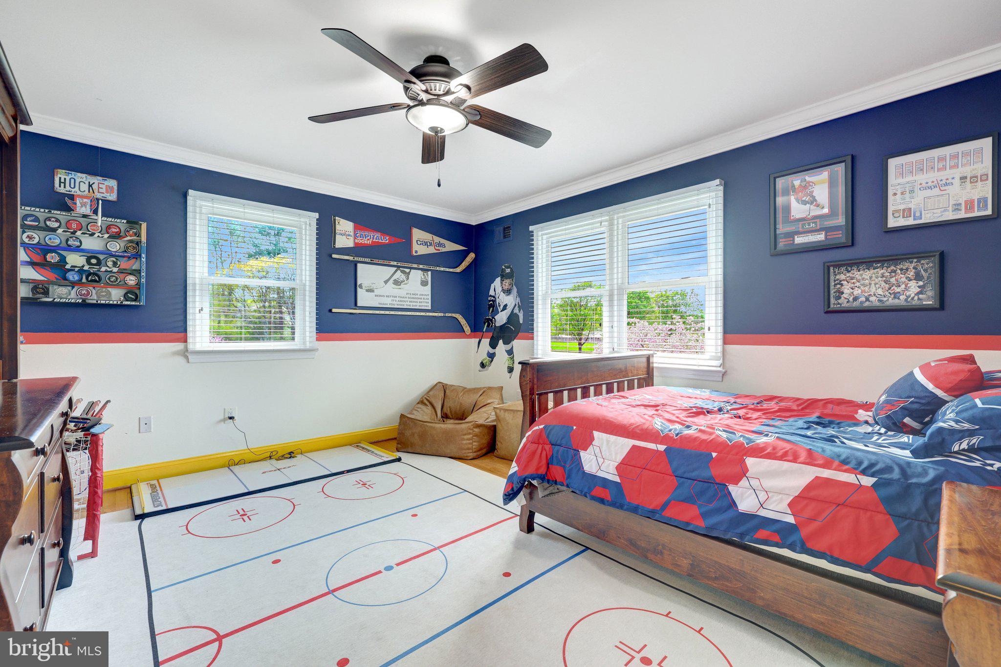 2114 Galloping Way Vienna, VA 22181 - Photo 37 of 89 Bedroom 3 is SO SWEET!